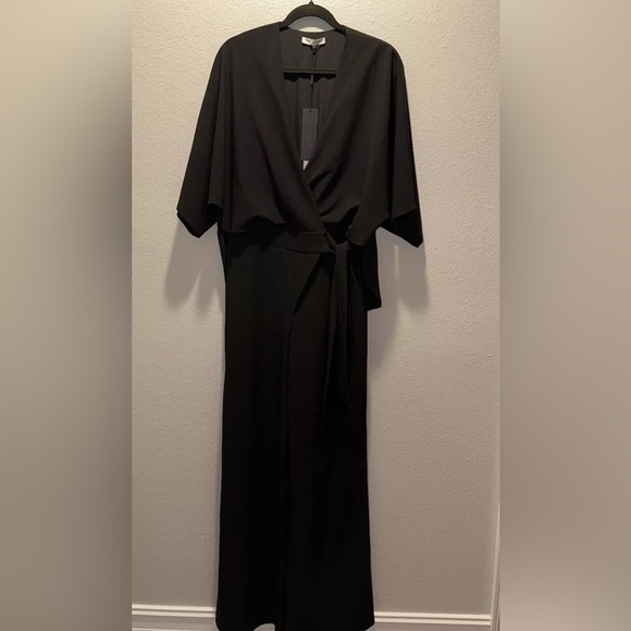HALSTON CHARLIE JUMPSUIT  NWOT - Picture 9 of 14